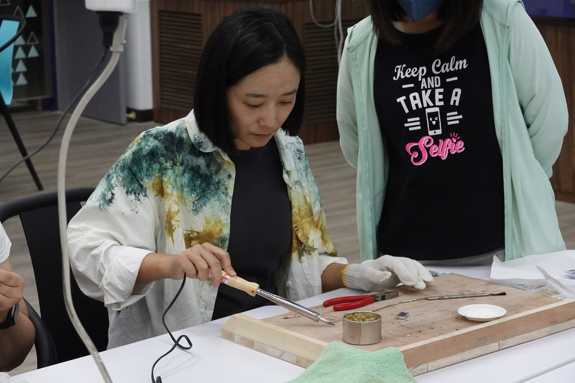 113年10月17日玻璃鑲嵌工作坊